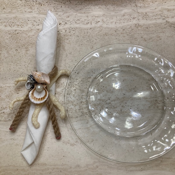 Lot of 6 Sea Shell Napkin Ring Holders Sea Beach Decor - Picture 1 of 3